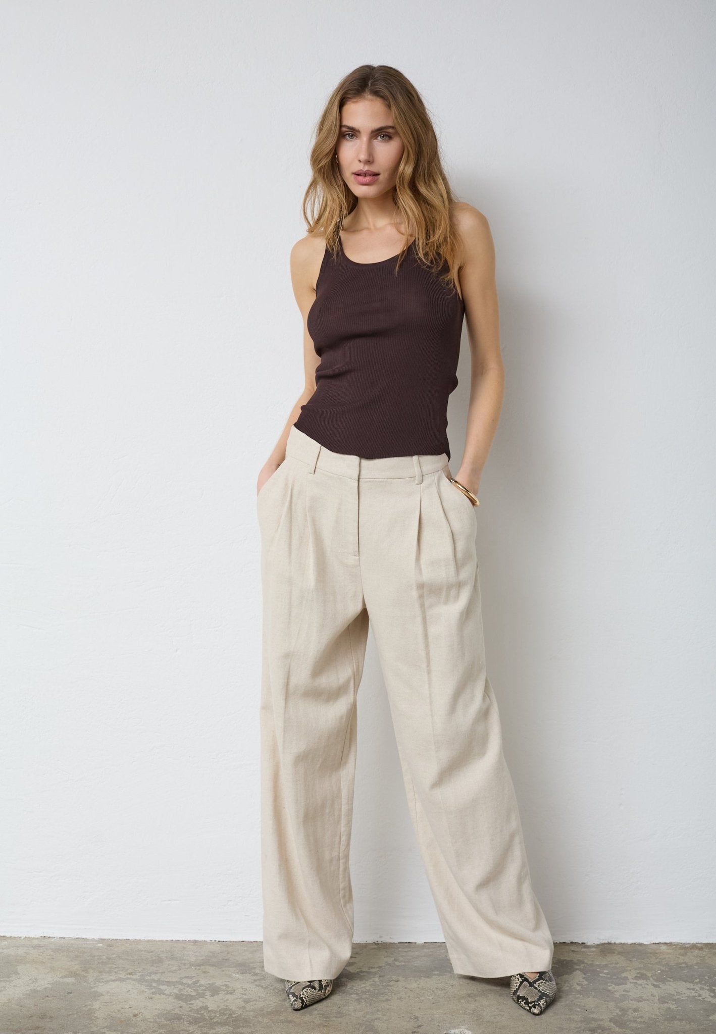 ClaireCC Rib Tank Top - Dark Brown - Co'couture