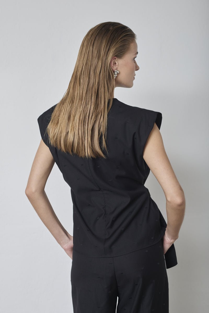 SagaCC Pleat Top - Black - Co'couture